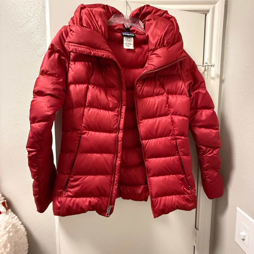 Patagonia women’s  Red Puffer Jacket